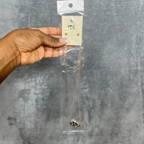 Oval Hematite Glitter Pendant Necklace, Gold-Tone, NWT - Picture 3 of 8